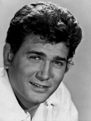 Photo of Michael Landon