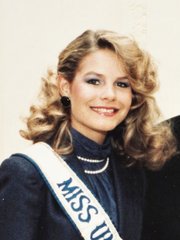 Photo of Lorraine Downes