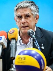 Photo of Raúl Lozano