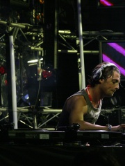 Photo of Axwell