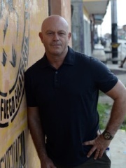 Photo of Ross Kemp