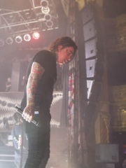 Photo of Ronnie Radke