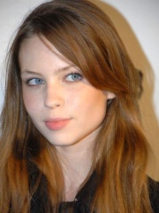 Photo of Daveigh Chase