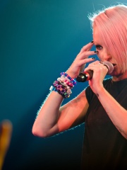 Photo of Emma Hewitt