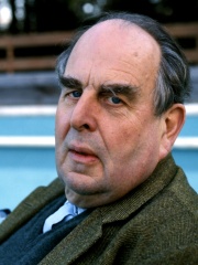 Photo of Robert Morley