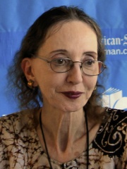 Photo of Joyce Carol Oates