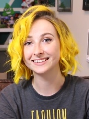 Photo of Tessa Violet