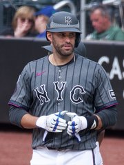 Photo of J. D. Martinez