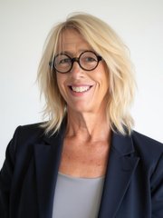 Photo of Mary Lou Jepsen