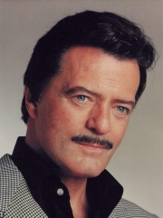 Photo of Robert Goulet