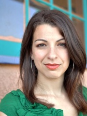 Photo of Anita Sarkeesian