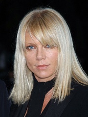 Photo of Peta Wilson