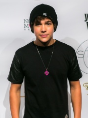 Photo of Austin Mahone