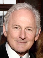 Photo of Victor Garber