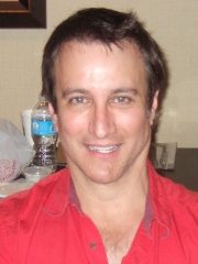 Photo of Bronson Pinchot