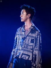 Photo of Bang Yong-guk