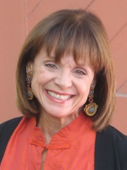 Photo of Valerie Harper