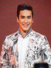 Photo of Nadech Kugimiya