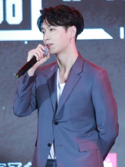 Photo of Lay Zhang