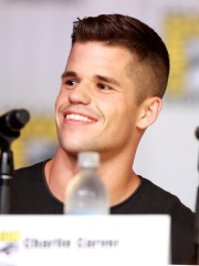 Photo of Charlie Carver