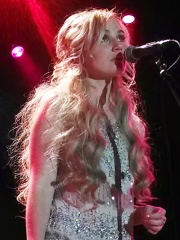 Photo of Clare Bowen