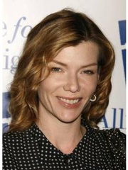 Photo of Stephanie Niznik