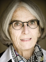 Photo of Donna Leon