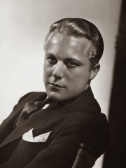 Photo of Gene Raymond