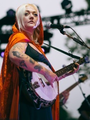 Photo of Elle King