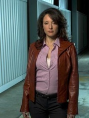 Photo of Lola Glaudini