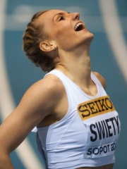 Photo of Justyna Święty-Ersetic