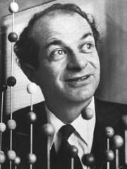 Photo of Linus Pauling