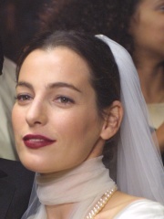 Photo of Ayelet Zurer