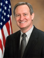 Photo of Mike Crapo