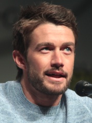 Photo of Robert Buckley