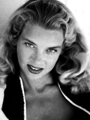 Photo of Eve Meyer