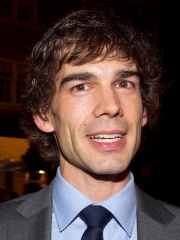 Photo of Christopher Gorham