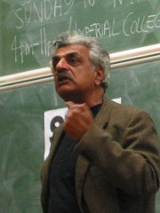 Photo of Tariq Ali