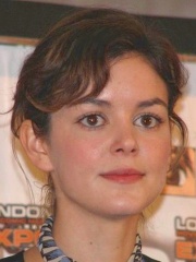 Photo of Nora Zehetner