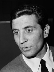 Photo of Gilbert Bécaud