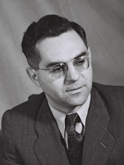 Photo of Meir Vilner