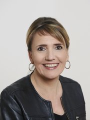 Photo of Simone Peter