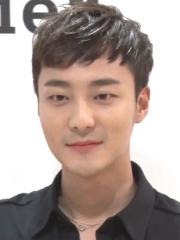 Photo of Roy Kim