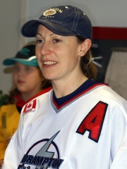 Photo of Jayna Hefford