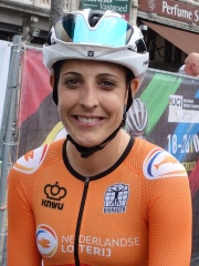 Photo of Lucinda Brand