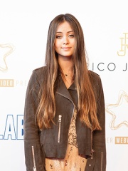 Photo of Jasmine Thompson