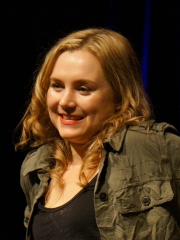 Photo of Rachel Miner