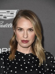 Photo of Leslie Grossman