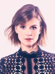 Photo of Katja Herbers