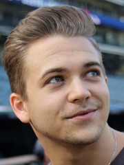 Photo of Hunter Hayes